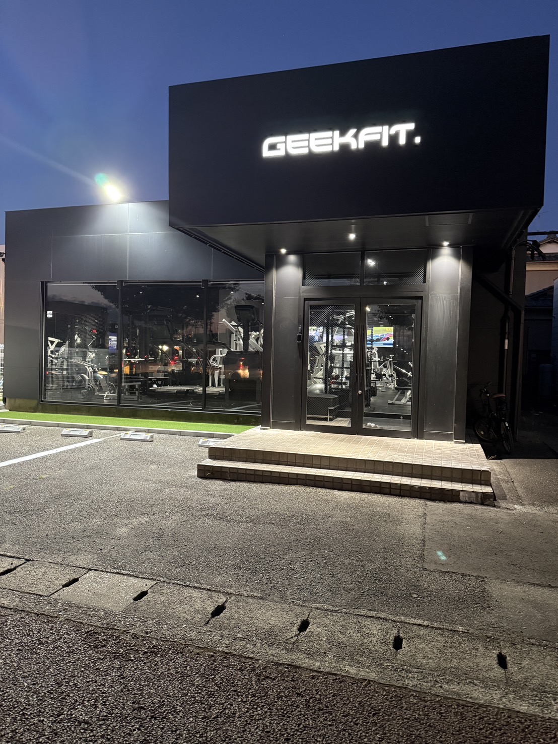 【新潟市中央区】24時間ジム「GEEKFIT.MEIKE」徹底レビュー｜初心者〜上級者まで満足のフィットネス空間