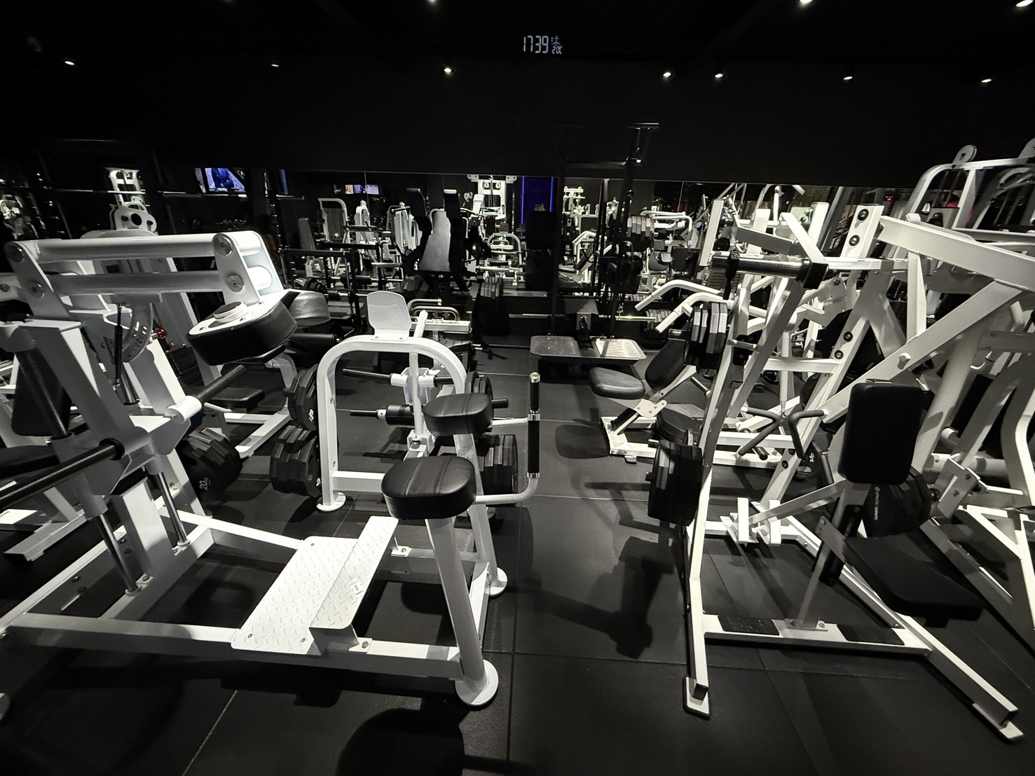 筋肥大に最適な種目の組み合わせとは！？｜新潟市中央区女池の24時間ジム GEEKFIT. MEIKE