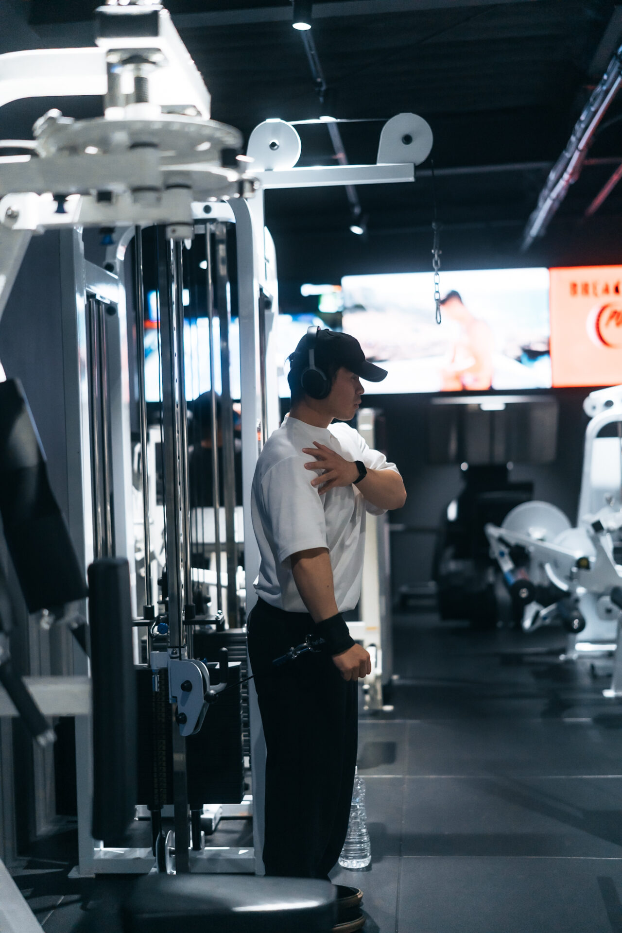 肩に入ってるか分からない原因とは？サイドレイズで効かない人の共通点｜新潟市中央区女池の24時間ジム GEEKFIT. MEIKE