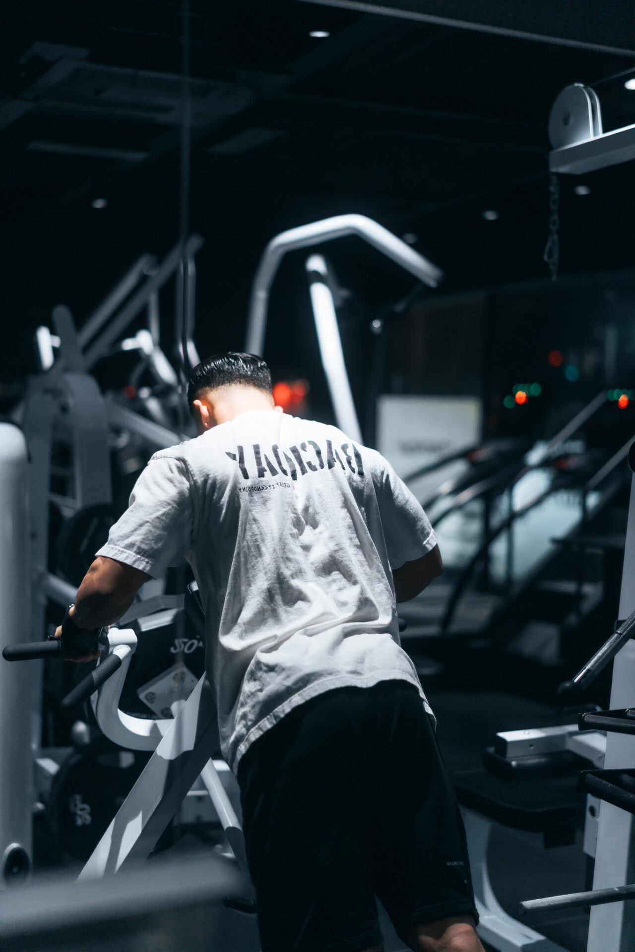 トレーニング初心者が最初に覚えるべき動きとおすすめ種目（背中編）｜新潟市中央区女池の24時間ジム GEEKFIT. MEIKE