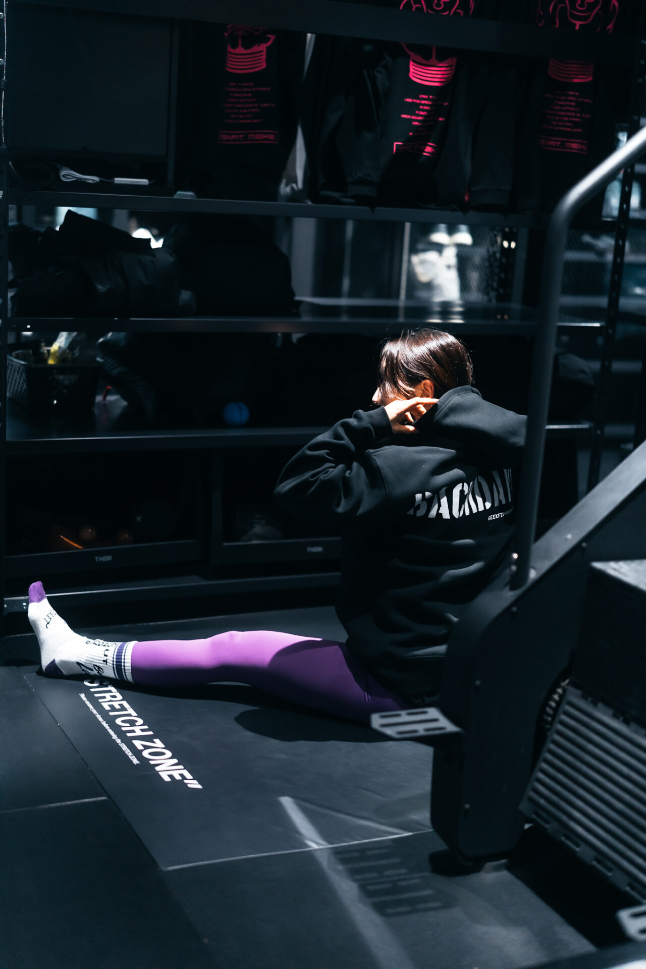 筋肉はなぜ固くなるのか？原因と今すぐできる改善方法｜新潟市中央区女池の24時間ジム GEEKFIT. MEIKE