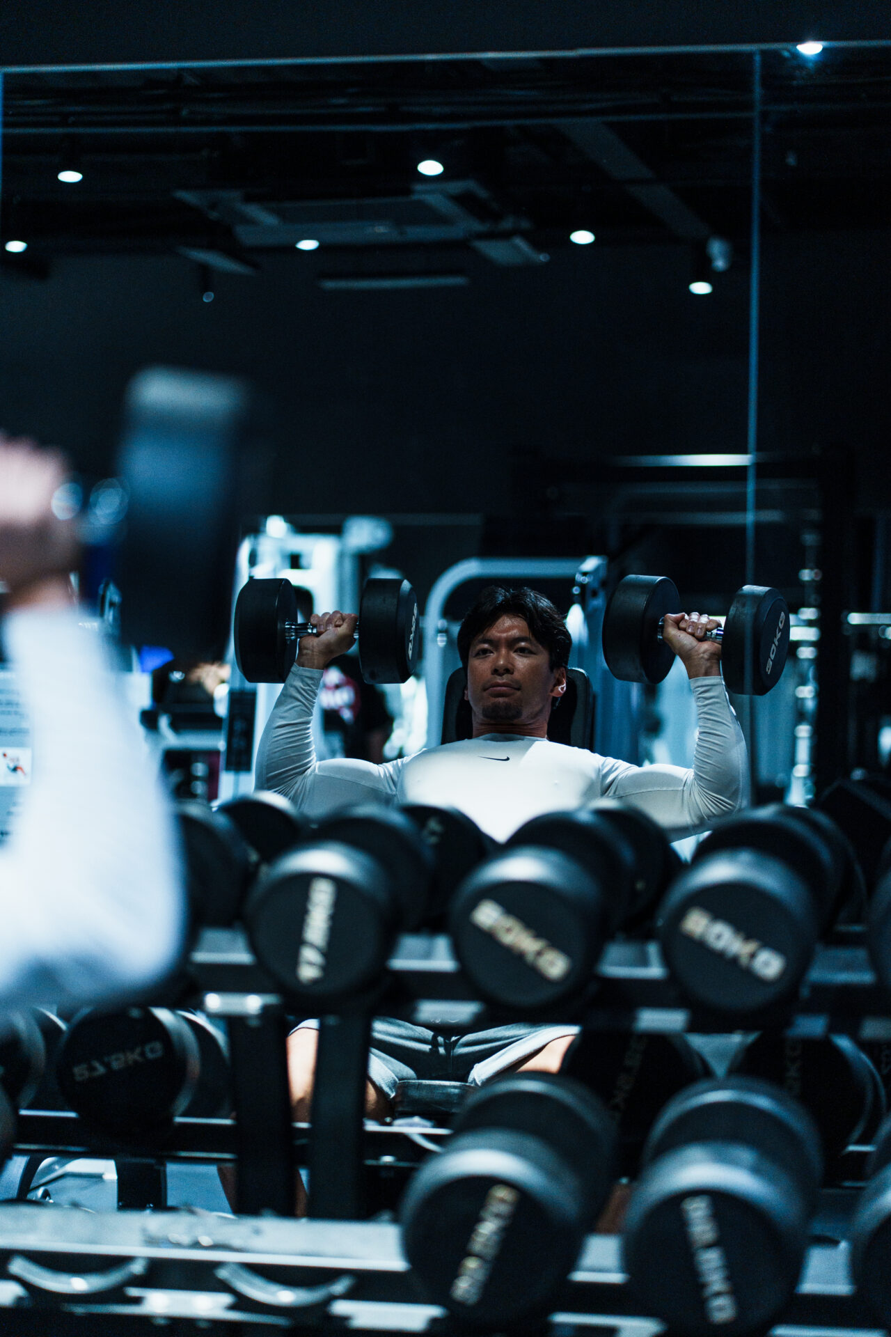 ジムで鏡を見るのはなぜ？フォーム確認が大切な理由｜新潟市中央区女池の24時間ジム GEEKFIT. MEIKE